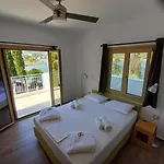 Lagoterra * Skiathos by