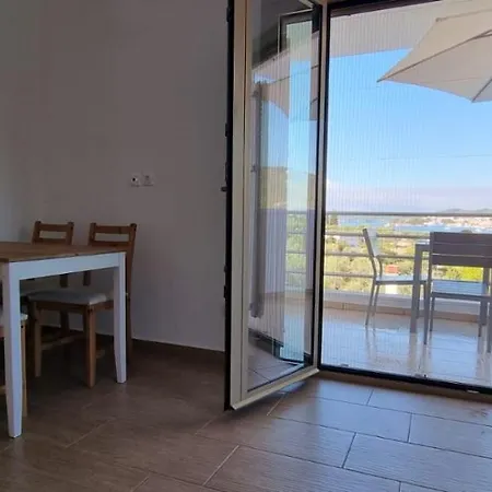 Lagoterra * مدينة سكياثوس