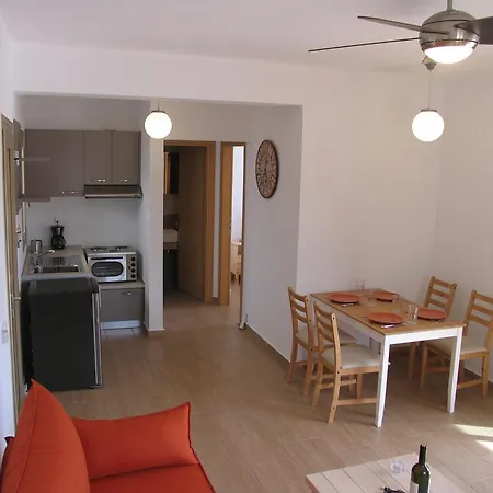 Lagoterra 斯基亚索斯镇